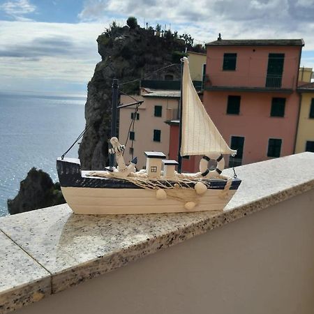 Alex Room Manarola Buitenkant foto